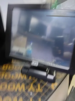 Desktop Computer 4GB Intel Xeon HDD 500GB