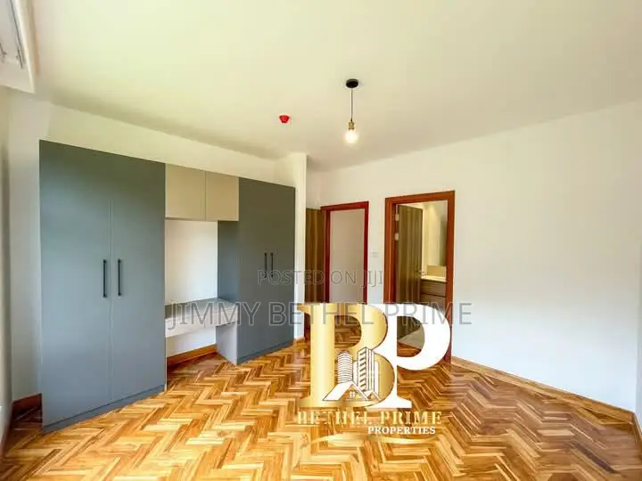 4bdrm Townhouse / Terrace in Rosslyn for rent