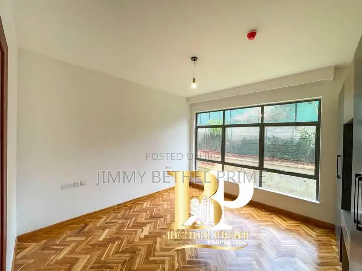 4bdrm Townhouse / Terrace in Rosslyn for rent