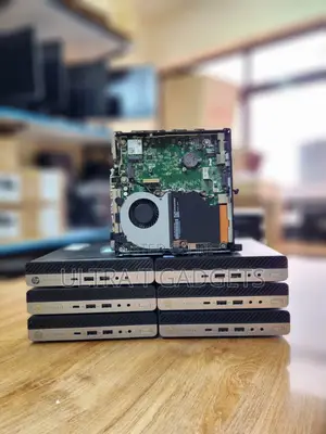 Desktop Computer HP EliteDesk 705 G3 8GB AMD Ryzen 5 SSD 256GB