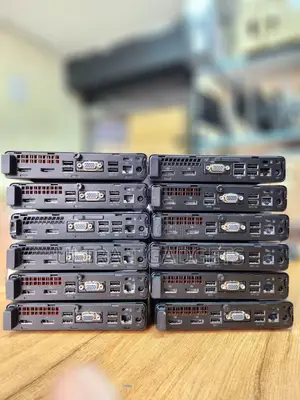 Desktop Computer HP EliteDesk 705 G3 8GB AMD Ryzen 5 SSD 256GB