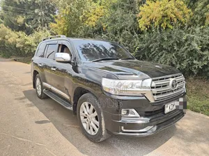 Toyota Land Cruiser 2015 Black
