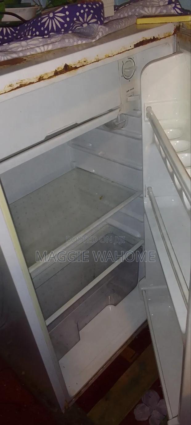Refrigerator - thumbnail 3