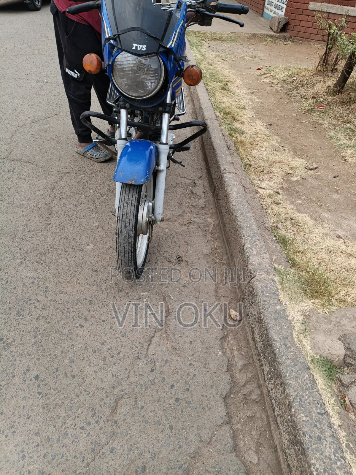 TVS 2022 Blue