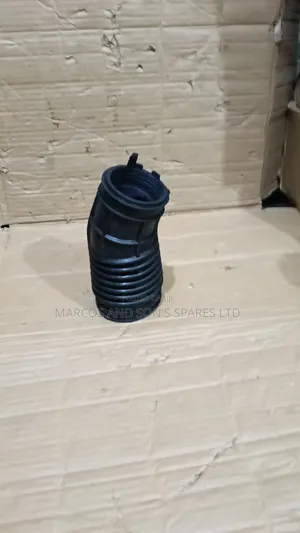 Honda CR-V Rm1 Throttle Pipe