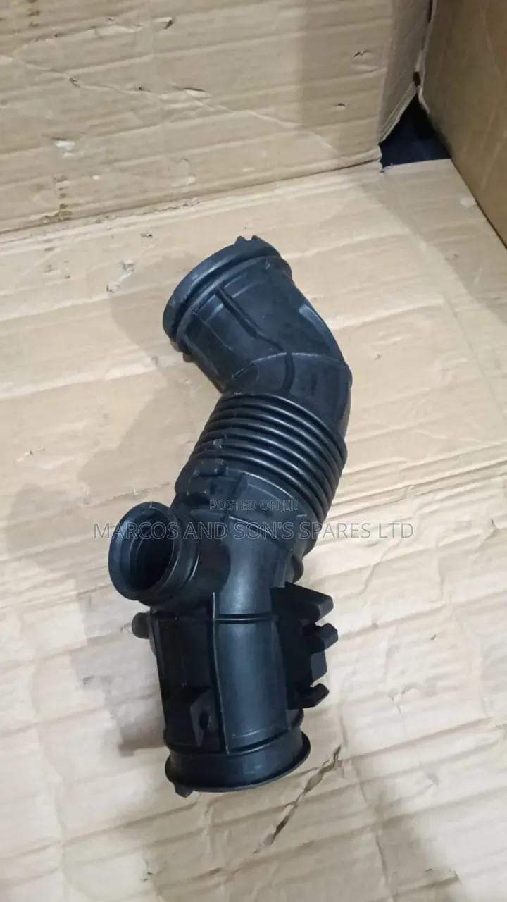 Honda CR-V Rd1 Throttle Pipe