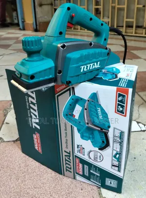 Total Electric Planer Set 550 Watts With Blade and Gauge