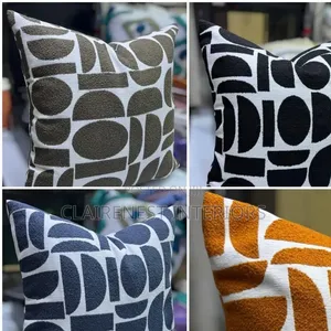 Create a Warm and Welcoming Atmosphere With Throw Pillows