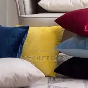Comfort and Décor, Beautifully Combined With Throw Pillows