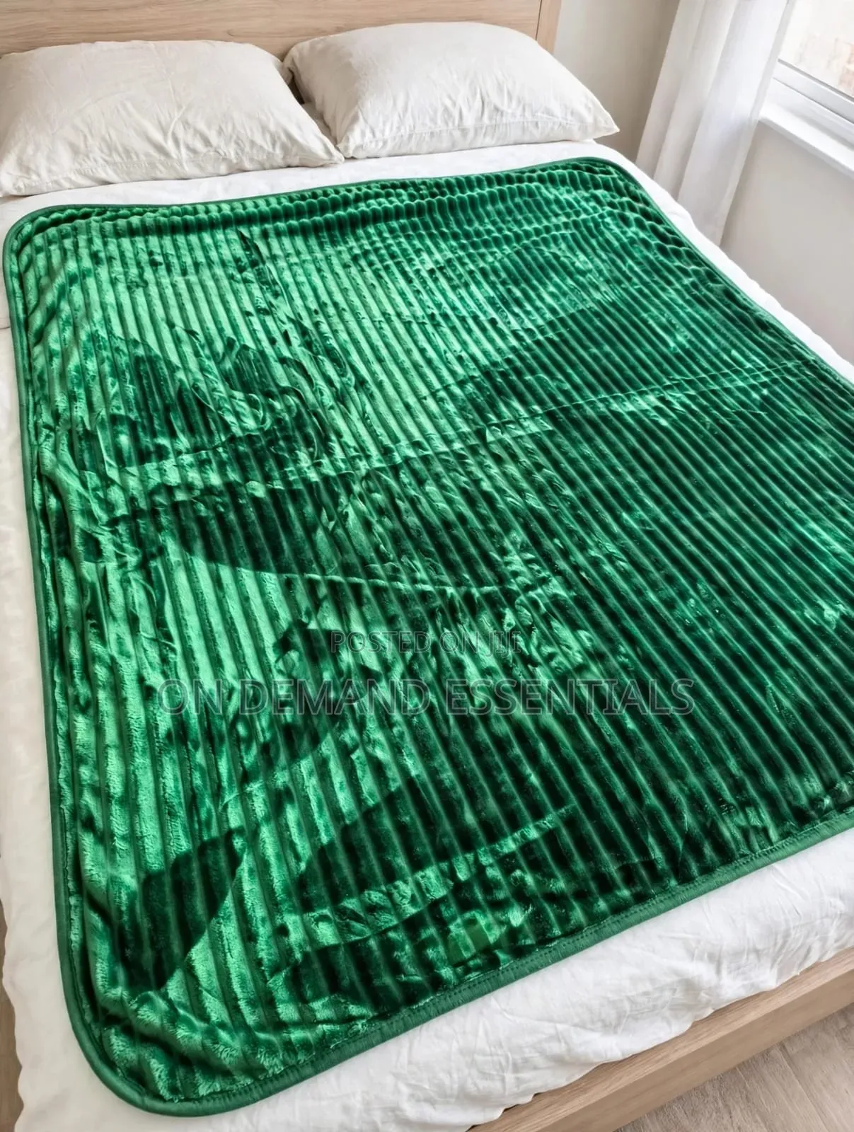 Mink Blankets Available
Sizes:4*6/5*6
Very Soft