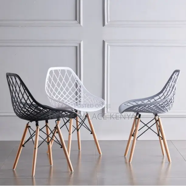 Eames Chair; Modern Nordic Plastic Dine Chair With Breathable Backrest