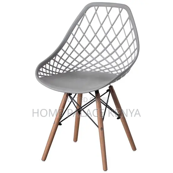 Eames Chair; Modern Nordic Plastic Dine Chair With Breathable Backrest