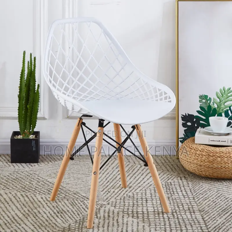 Eames Chair; Modern Nordic Plastic Dine Chair With Breathable Backrest