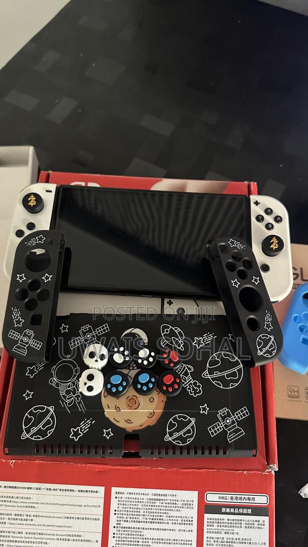 Nintendo Switch Oled - thumbnail 3