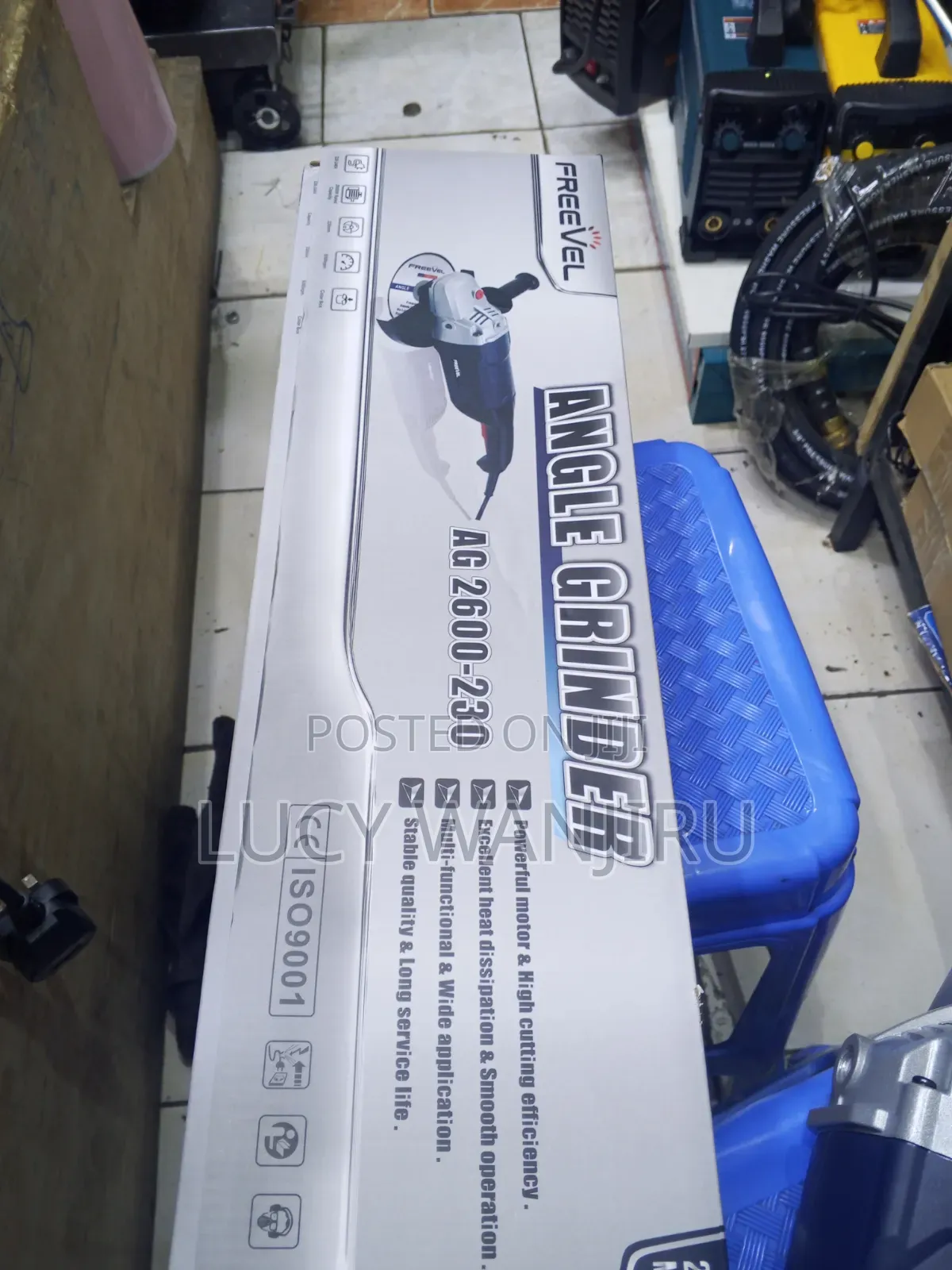 2600w Freevel Angle Grinder