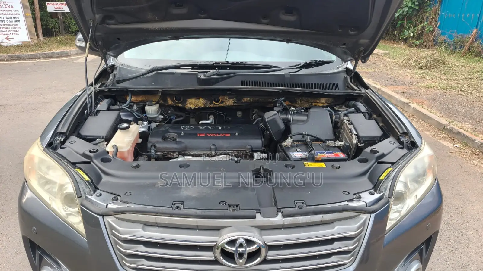 Toyota Vanguard 2011 Gray
