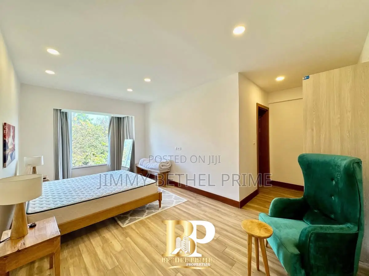 Furnished 3bdrm Apartment in Parklands/Highridge for sale