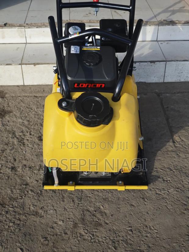 Spartan SPC 90 Plate Compactor
