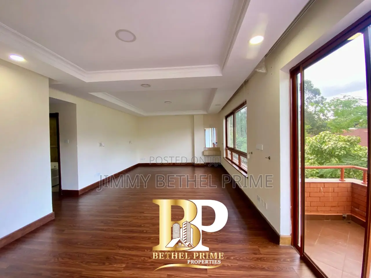 4bdrm Townhouse/Terrace in Spring Valley for sale