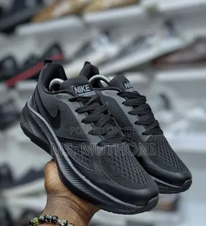 Nike Airmax Zoom Cushioned Sole Size 40-45
