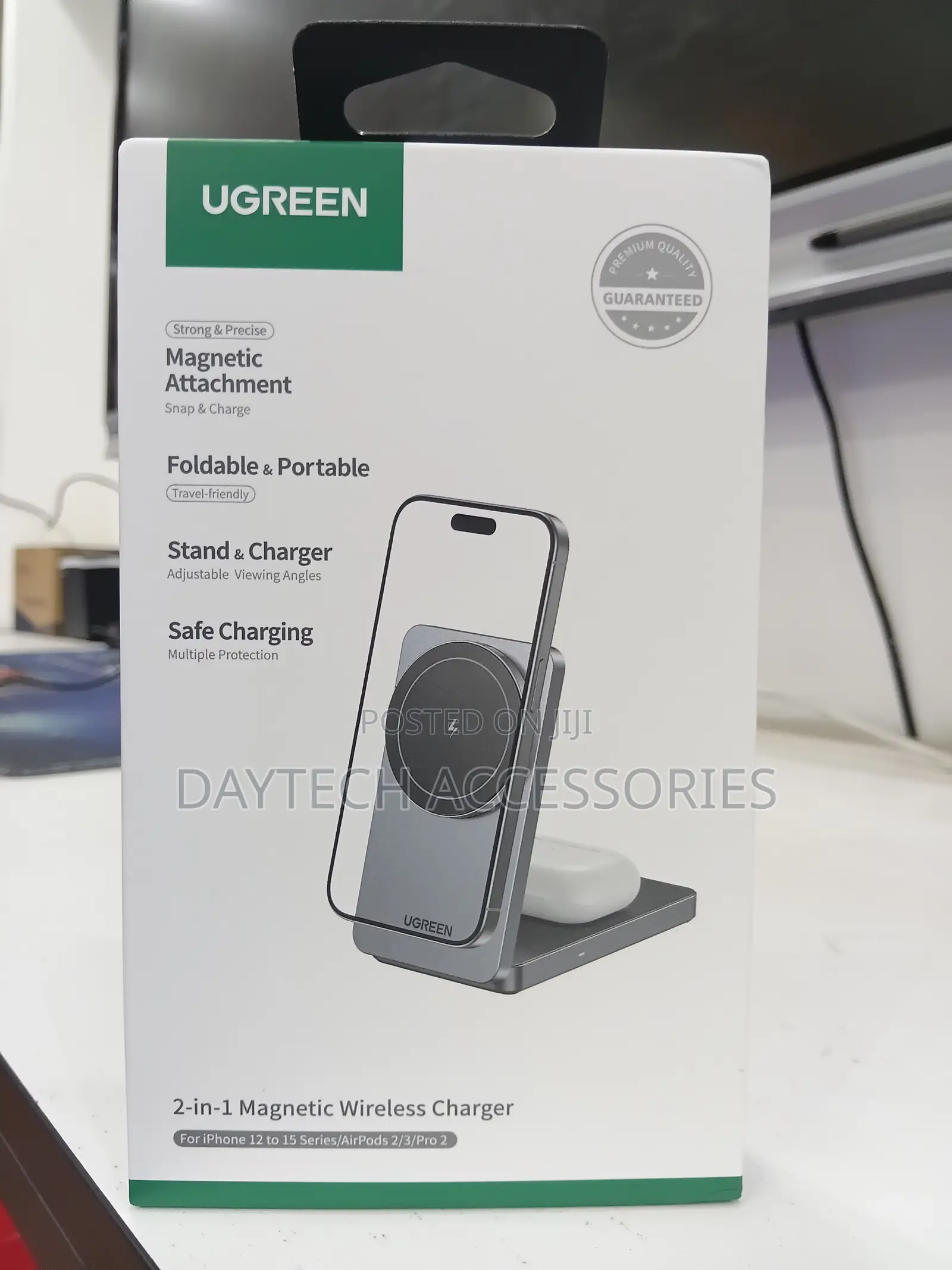 Ugreen W528 Grey 15W 2-in-1 MagSafe Qi Wireless Charger With Stand