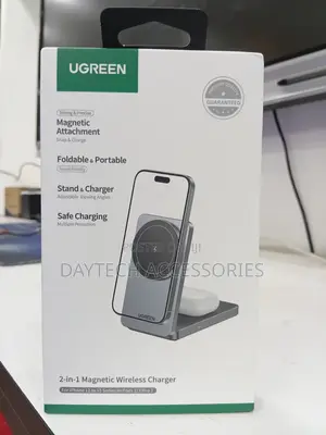 Ugreen W528 Grey 15W 2-in-1 MagSafe Qi Wireless Charger With Stand