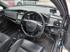 Toyota Corolla Fielder 2020 Blue