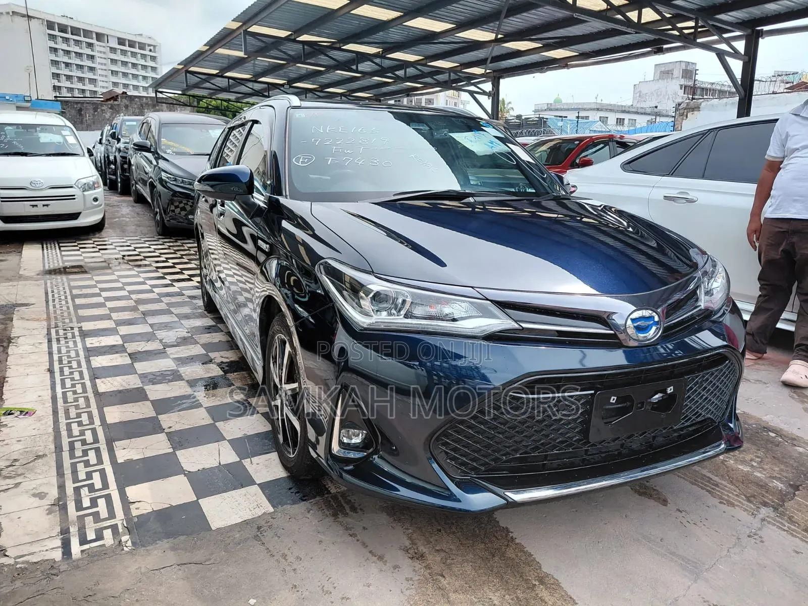 Toyota Corolla Fielder 2020 Blue