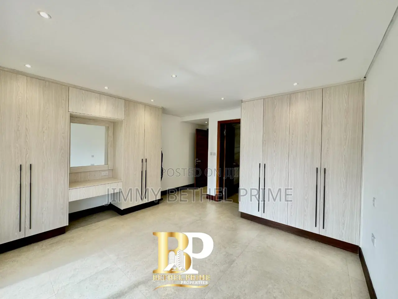 5bdrm Villa in Kitisuru for sale
