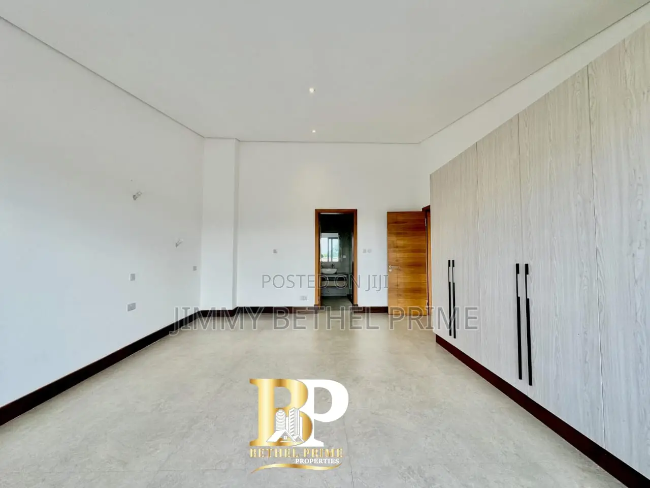 5bdrm Villa in Kitisuru for sale