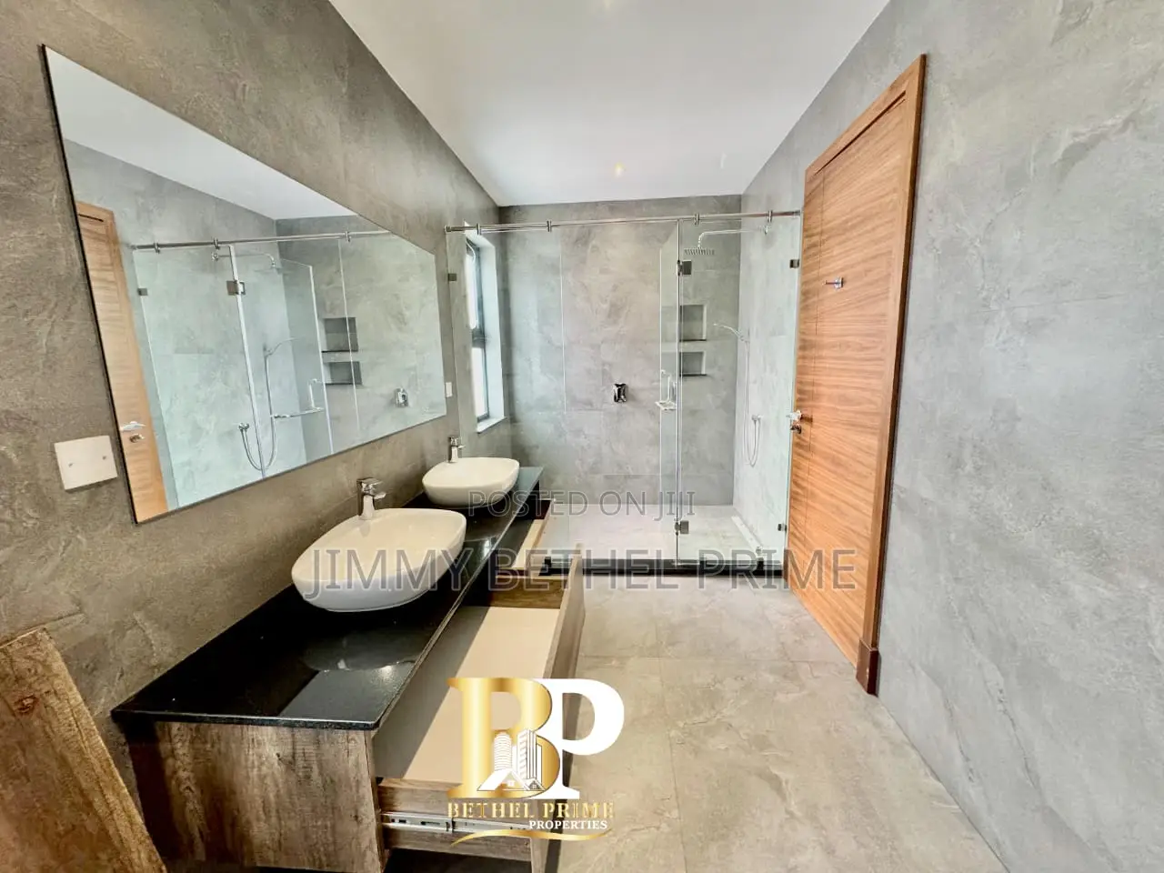 5bdrm Villa in Kitisuru for sale