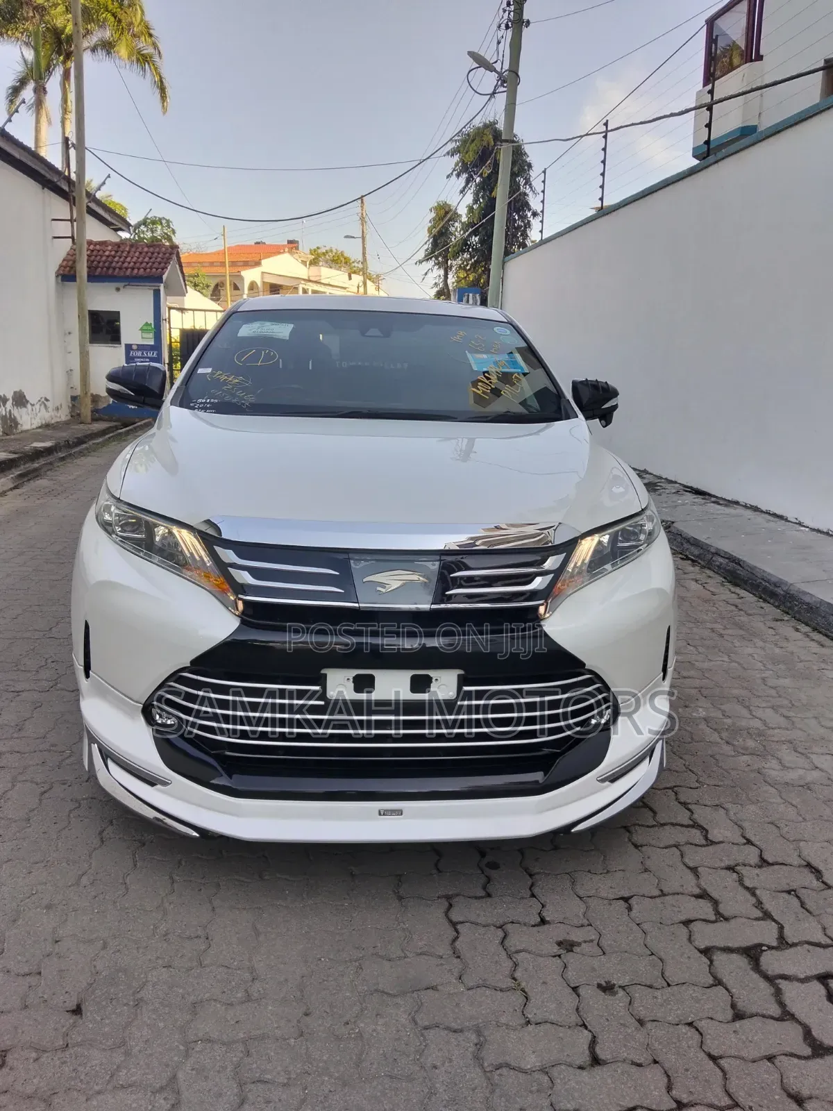 Toyota Harrier 2020 White
