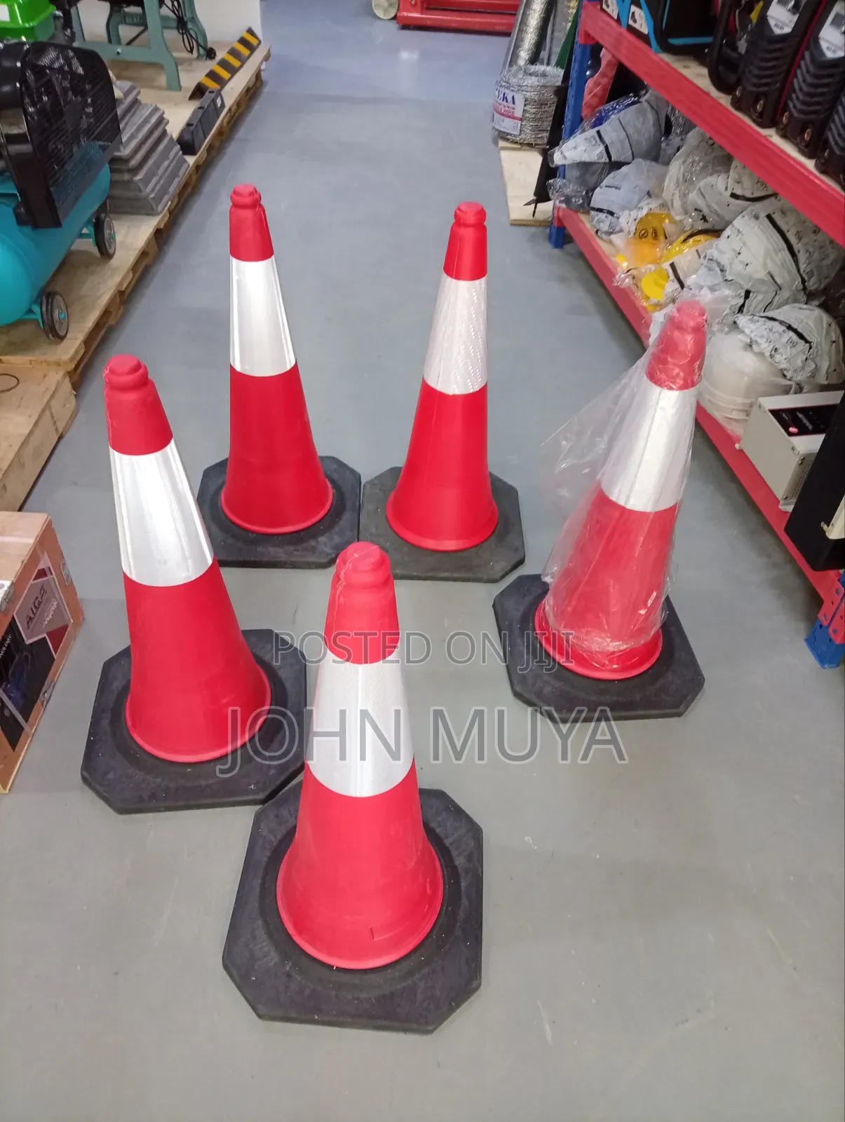 Heavy Duty Traffic Cones for Parking