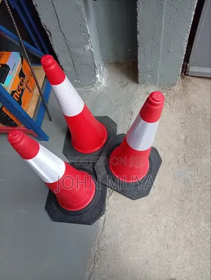 Premium Rubber Based Traffic/Safety Cones