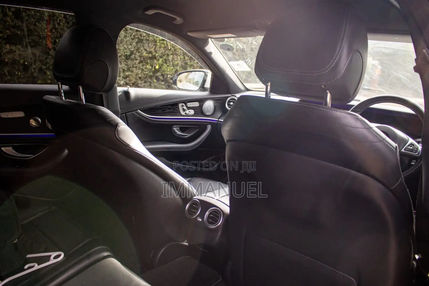 Mercedes-Benz E220 2016 Silver