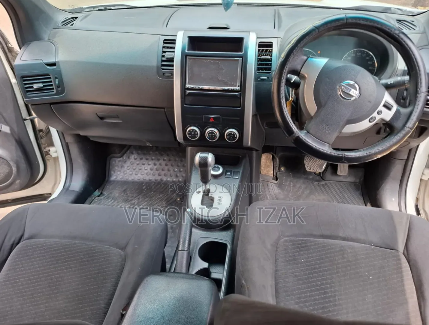 Nissan X-Trail 2011 White
