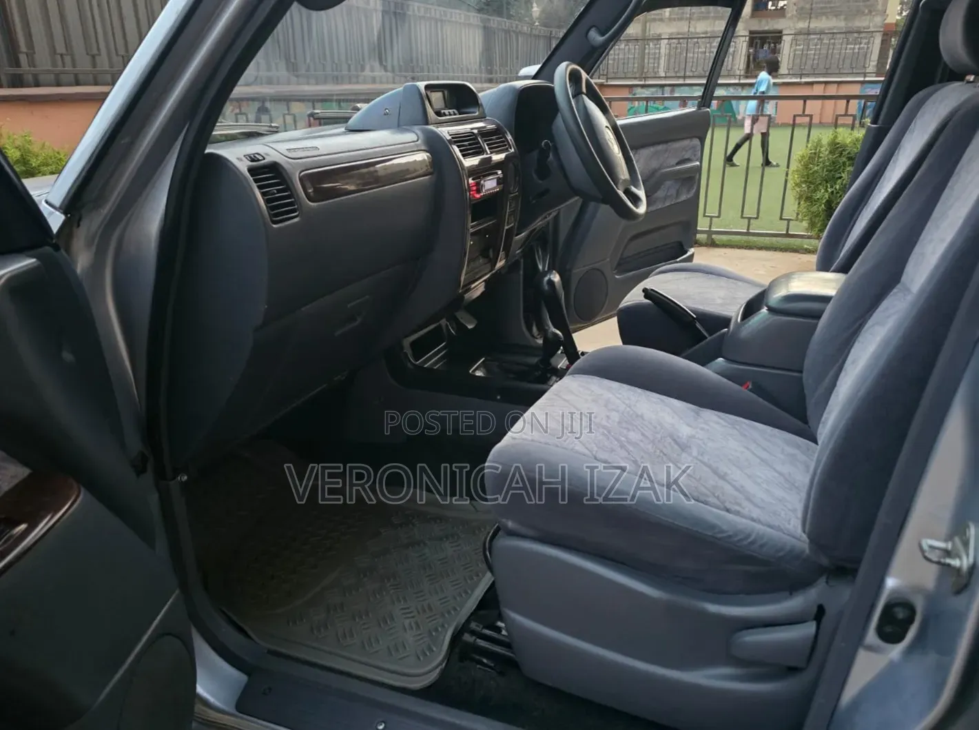 Toyota Land Cruiser Prado 1995 Silver