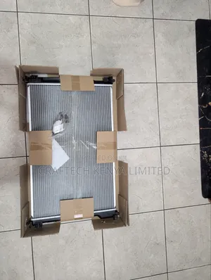 RAV4 2019 Engine and Air Conditioning Radiator