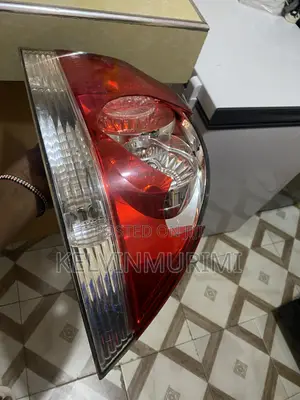 Mitsubishi Lancer 2004 Tail Light