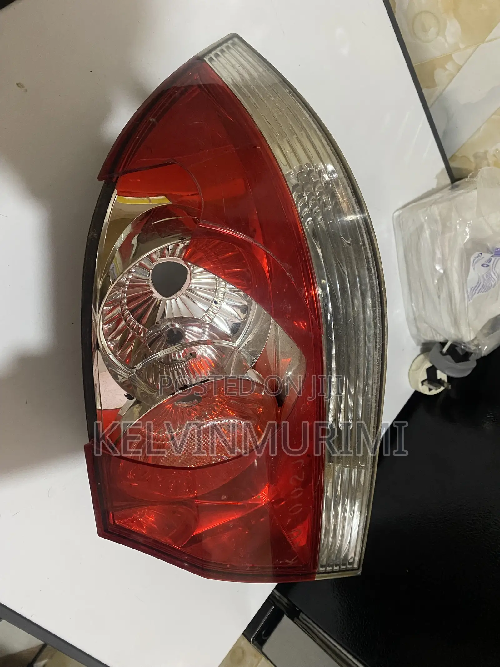 Mitsubishi Lancer 2004 Tail Light