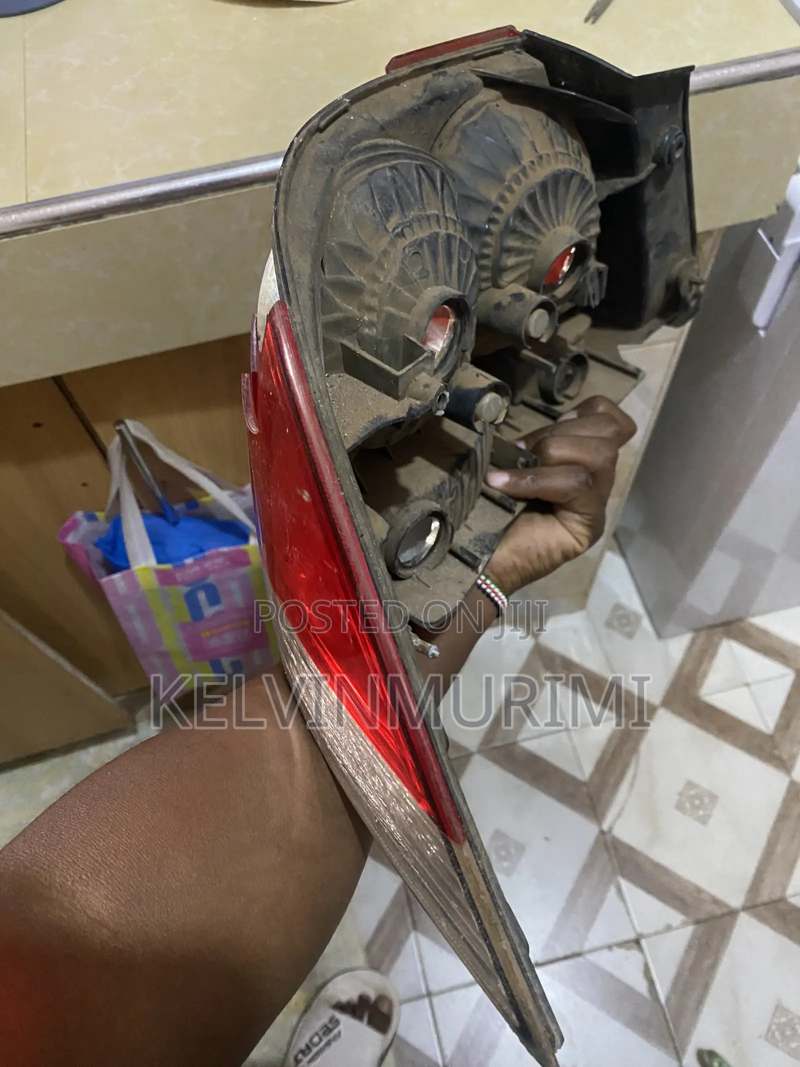Mitsubishi Lancer 2004 Tail Light