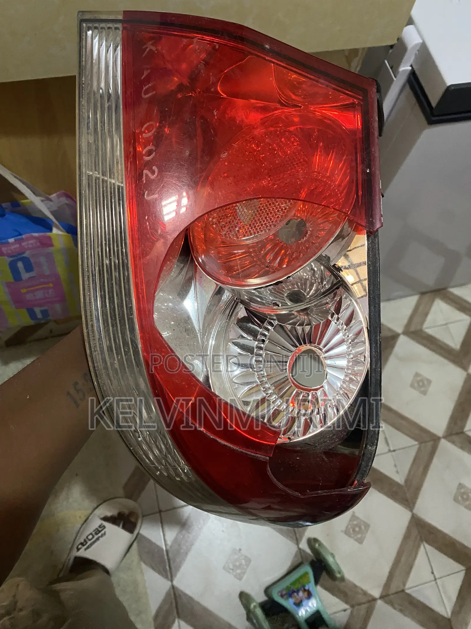 Mitsubishi Lancer 2004 Tail Light
