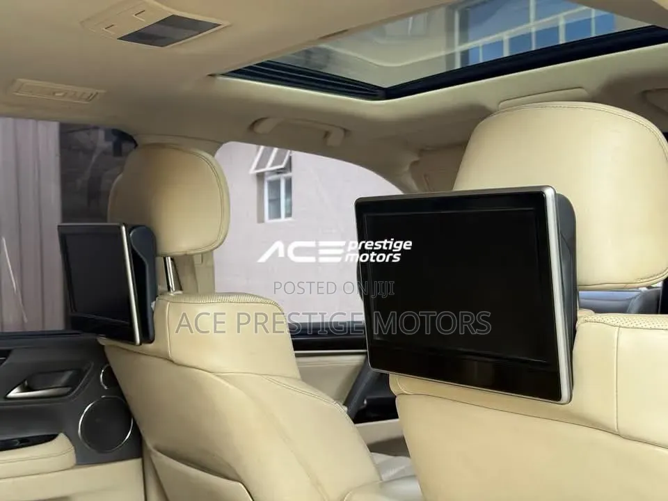 Lexus LX 570 AWD 2017