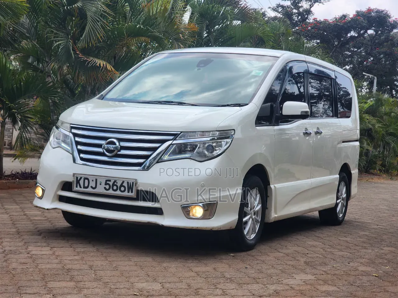 Nissan Serena 2016 White
