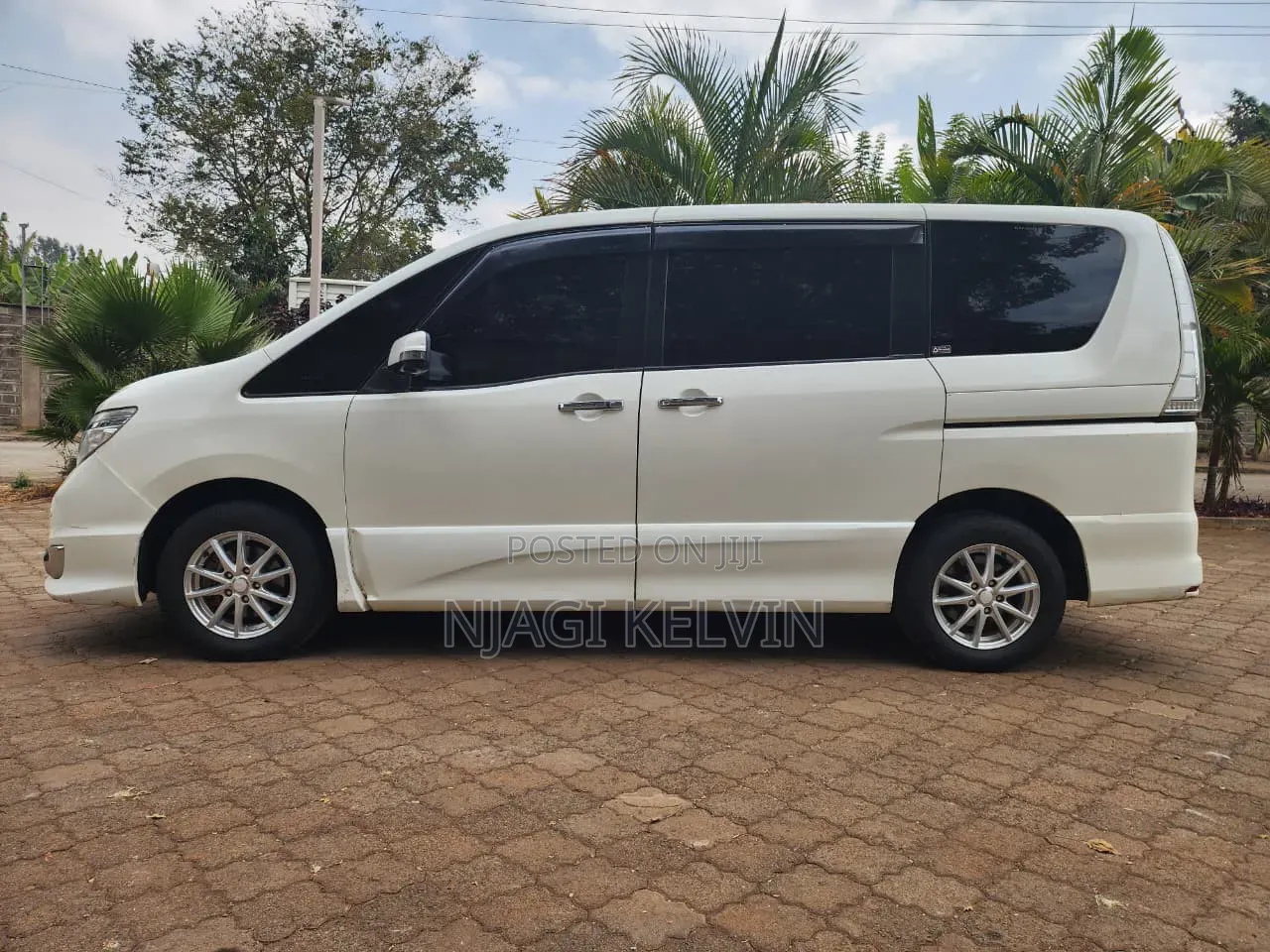 Nissan Serena 2016 White