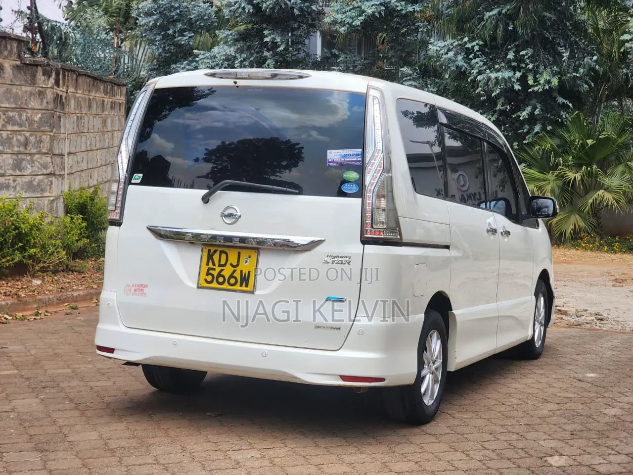Nissan Serena 2016 White