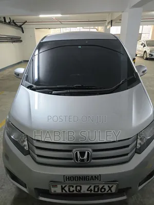 Honda Freed 2011 Silver