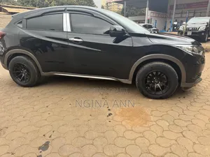 Honda Vezel 2015 Black