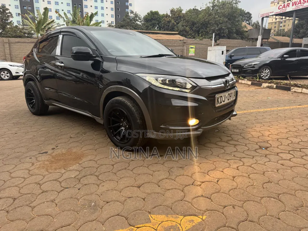 Honda Vezel 2015 Black