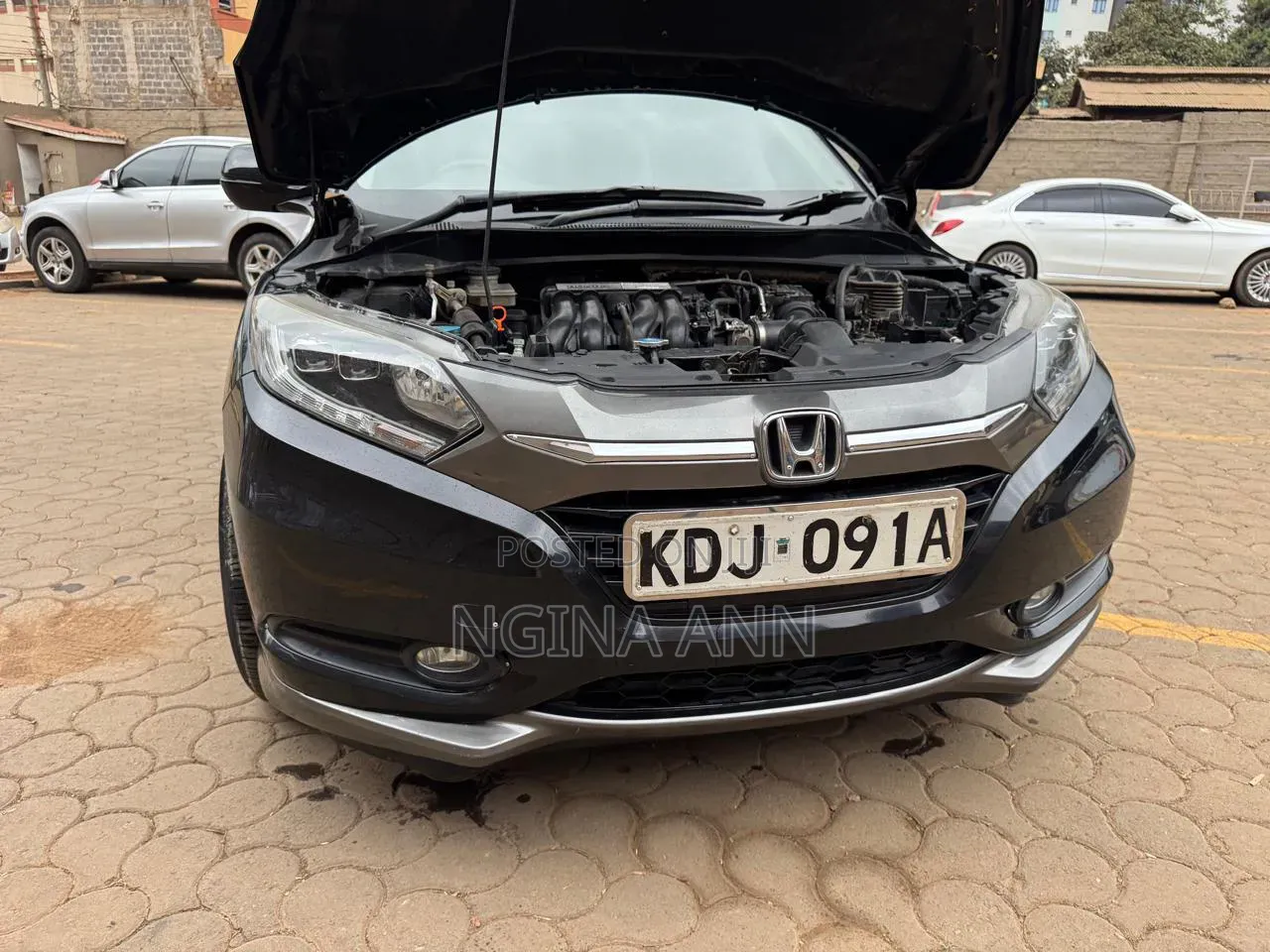 Honda Vezel 2015 Black